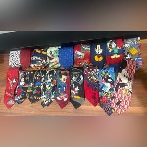 Lot of 18 Men’s Disney Mickey ( and friends ! Ties!
